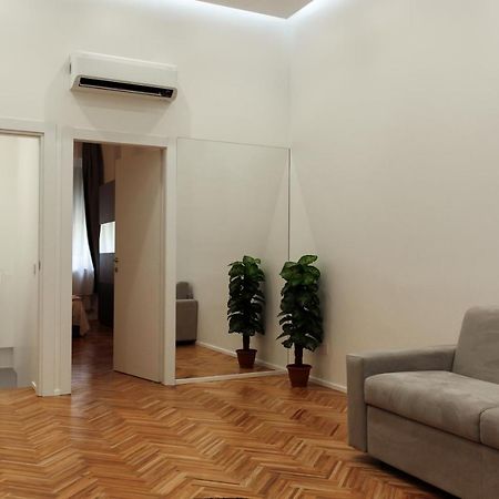 Attia Residence Wifi - Duomo In 10 Min Milan Bagian luar foto