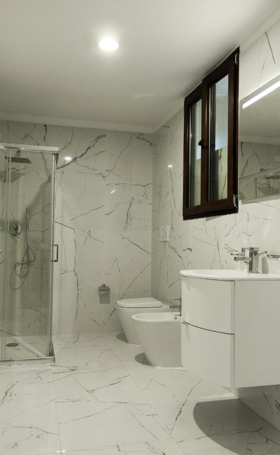 Attia Residence Wifi - Duomo In 10 Min Milan Bagian luar foto